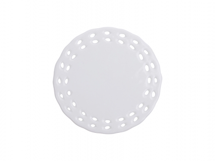 3 in. Round Doily with Leaf Trim