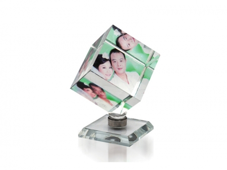 Cube-rotate Shaped Crystal